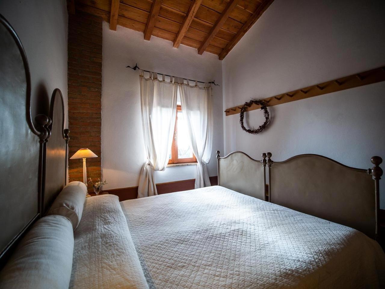 Podere Le Mezzelune Bibbona Exterior photo